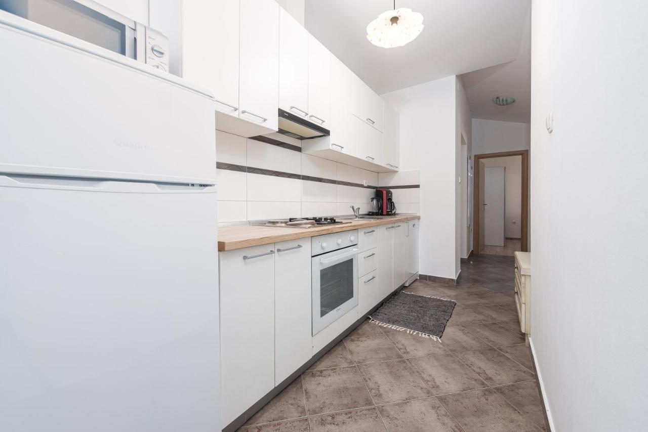 Apartment Noa'S Garden Bibinje Zewnętrze zdjęcie